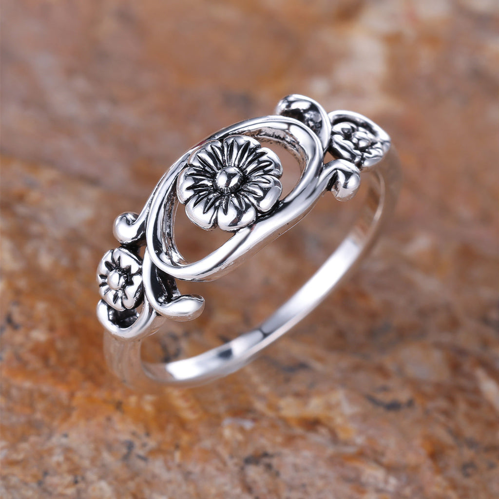 Vintage Bohemian Design Silver Plated Flower Ring