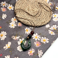 Vintage Irregular Shaped Teardrop Resin Pendant Necklace
