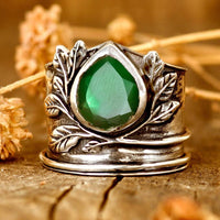 Elegant Green Onyx Leaf Silver Fidget Ring