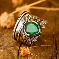 Elegant Green Onyx Leaf Silver Fidget Ring