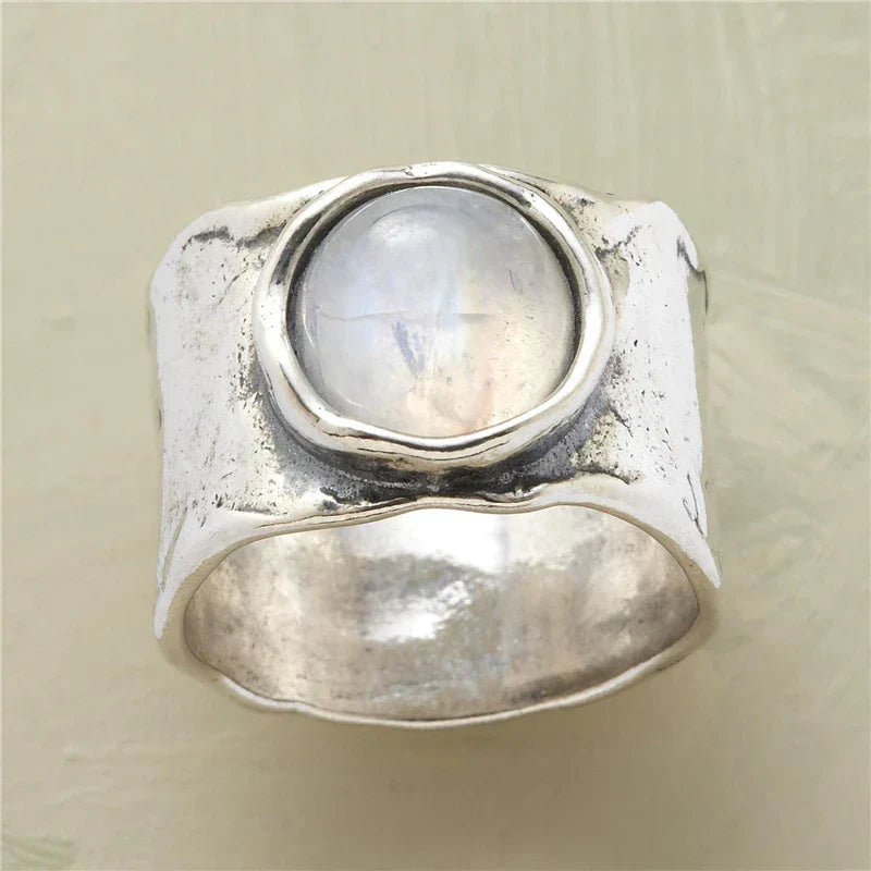 Blanda moonstone ring