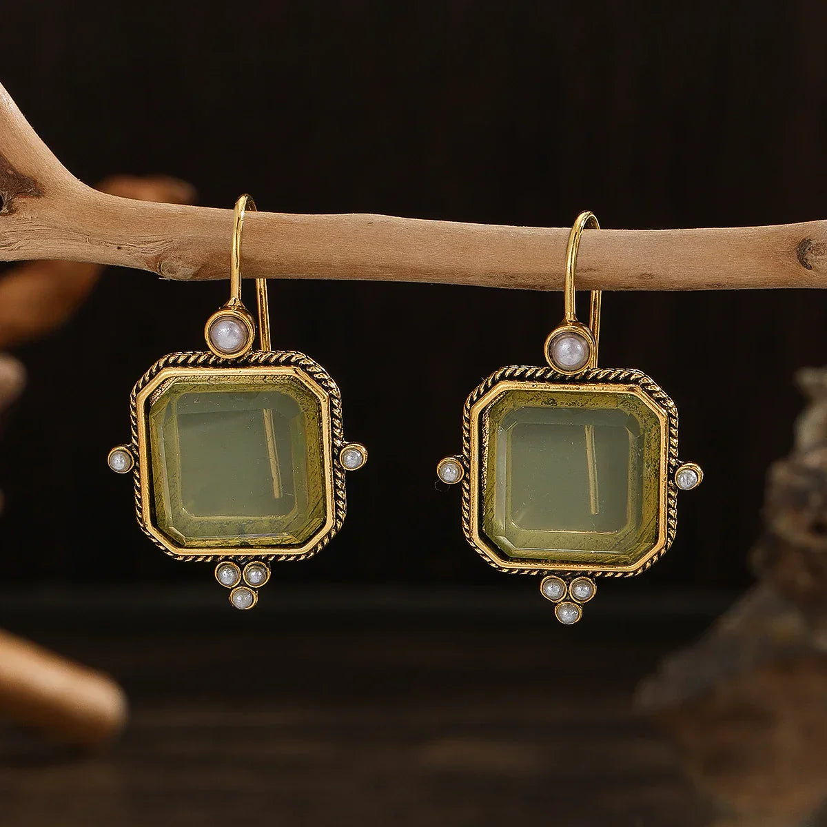 Vintage Pearl Geometric Pendant Drop Earrings