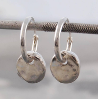 Minimalist Vintage Hammered Silver Disc Hoop Earrings